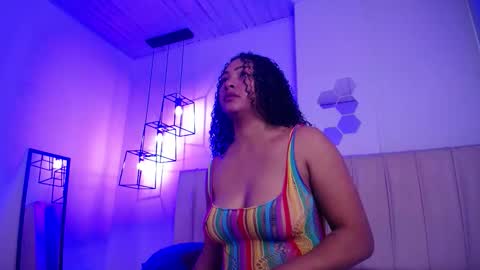 liora_rayne online show from 10/30/25, 01:56