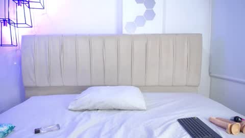 liora_rayne online show from 11/22/25, 05:12