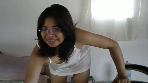 Liora selenex online show from 03/08/26, 04:27