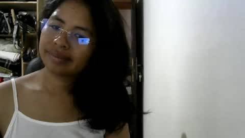 Liora selenex online show from 06/12/26, 04:55