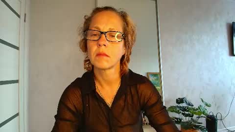 Liora Weiss online show from 07/14/26, 12:22