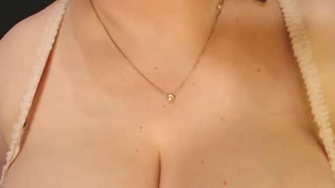 LIpsAddiction online show from 11/05/25, 11:38