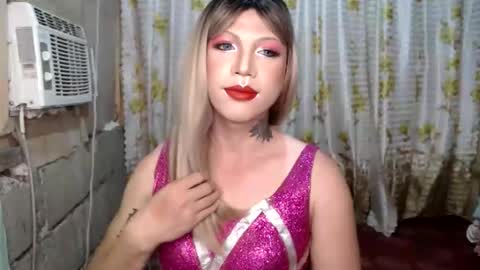 lipshero online show from 09/14/25, 06:40