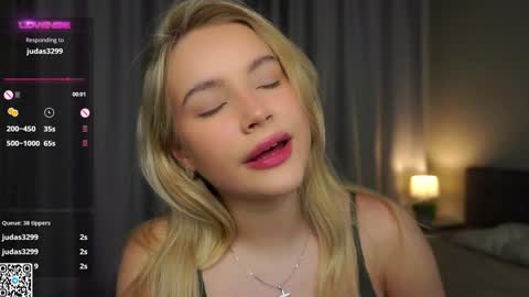 Amelia online show from 01/08/25, 01:11