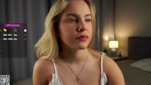 Amelia online show from 01/13/25, 12:09