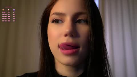 Snapshot of lipswithsmileonthem chatting on 05/24/26, 01:10 Amelia online show from 05/24/26, 01:10