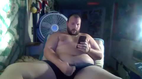 Snapshot of liquidscissors chatting on 11/14/25, 02:16 LiquidScissors online show from 11/14/25, 02:16