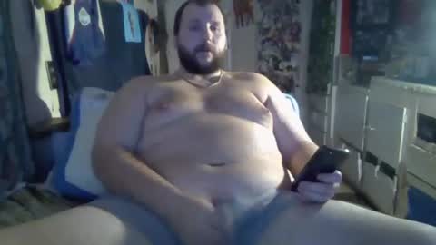 Snapshot of liquidscissors chatting on 12/14/25, 05:02 LiquidScissors online show from 12/14/25, 05:02