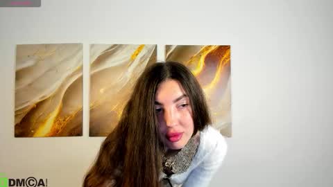 Snapshot of lira_revery chatting on 11/21/25, 01:37 Lira revery online show from 11/21/25, 01:37