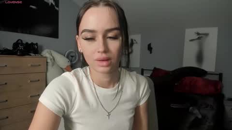 lisa__johnson online show from 10/31/25, 12:11