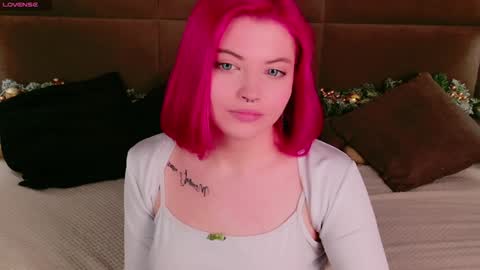 Snapshot of lisa_adam chatting on 12/18/24, 07:15 lissi online show from 12/18/24, 07:15