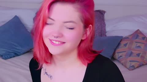 Snapshot of lisa_adam chatting on 01/17/25, 07:08 lissi online show from 01/17/25, 07:08