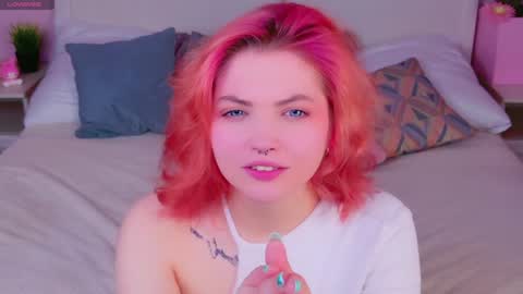 Snapshot of lisa_adam chatting on 01/23/25, 07:11 lissi online show from 01/23/25, 07:11
