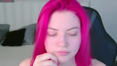 Snapshot of lisa_adam chatting on 02/03/25, 04:14 lissi online show from 02/03/25, 04:14