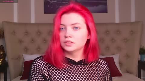 Snapshot of lisa_adam chatting on 02/06/25, 06:18 lissi online show from 02/06/25, 06:18