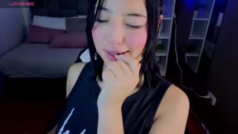 lisa dolly nyx online show from 06/30/26, 04:57