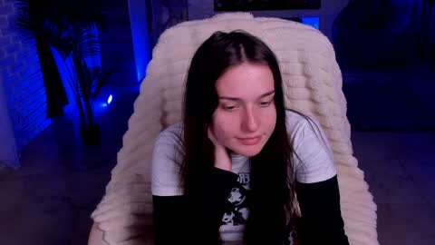 lisa_elfy online show from 01/20/25, 04:01