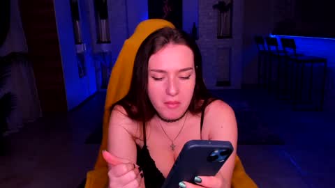 lisa_elfy online show from 02/05/25, 04:47