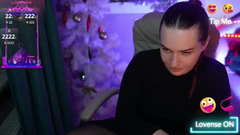lisa_elfy online show from 12/15/25, 02:43