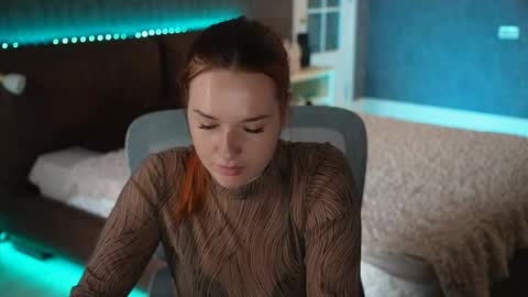lisa_elfy online show from 06/01/26, 03:47