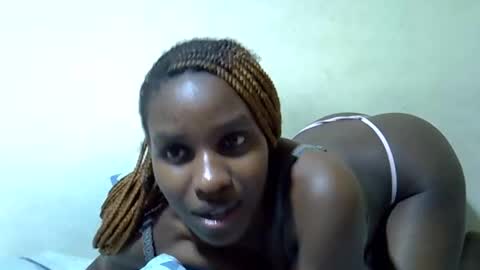 Snapshot of lisa_grifins chatting on 05/30/26, 06:05 lisa online show from 05/30/26, 06:05