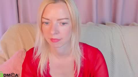 Snapshot of lisa_magnusson chatting on 10/06/25, 01:03 Lisa online show from 10/06/25, 01:03