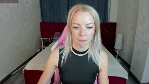 Snapshot of lisa_magnusson chatting on 10/20/25, 12:22 Lisa online show from 10/20/25, 12:22