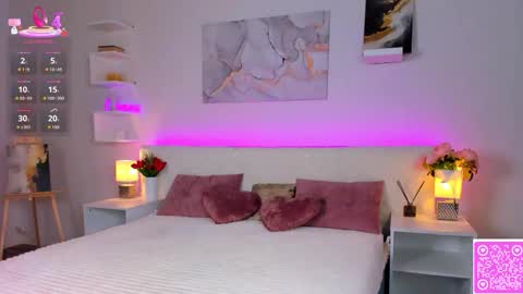 Lisa online show from 11/27/25, 01:07