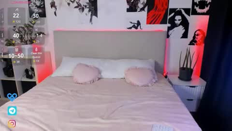 lisa_moons online show from 10/09/25, 03:21