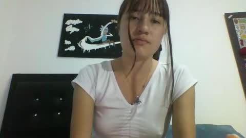 Snapshot of lisa_roberths chatting on 03/04/25, 04:09 Lisa Roberths online show from 03/04/25, 04:09