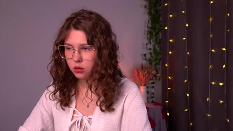  Lisa  online show from 09/27/25, 06:57