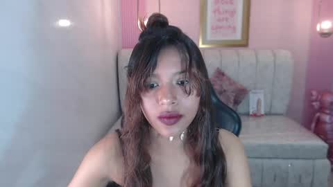 Snapshot of lisa_s1 chatting on 06/05/26, 08:36 Liz online show from 06/05/26, 08:36