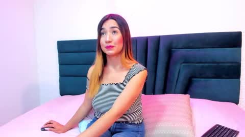 Snapshot of lisa_white_ chatting on 01/12/25, 09:08 lisa white online show from 01/12/25, 09:08