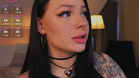Snapshot of lisaaaliss chatting on 05/22/26, 11:05 lisaaaliss online show from 05/22/26, 11:05
