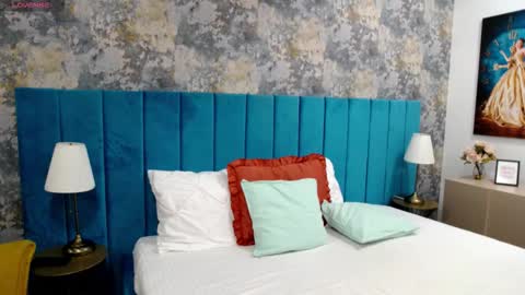 lisacroft online show from 11/07/25, 09:09