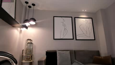 Lisa  Flowers online show from 06/06/26, 10:53