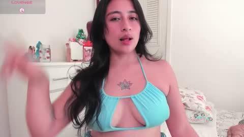 LisaHadwiin online show from 12/16/25, 06:46