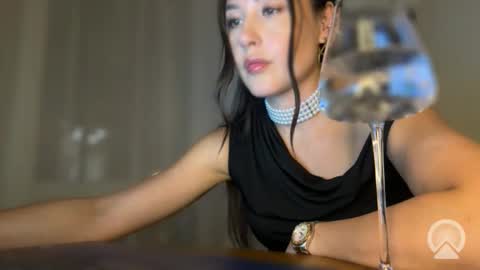 lisandriaaa online show from 05/25/26, 06:47