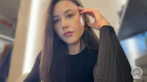 lisandriaaa online show from 05/28/26, 10:34