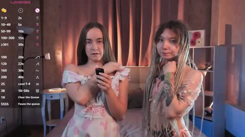 Hello our names are Kate and Alice this is our first day here. online show from 01/17/25, 01:15