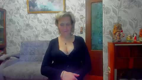 Lisasimsxs online show from 02/13/26, 12:17
