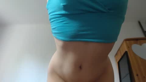 Snapshot of lisaskybaby chatting on 07/06/26, 05:59 Lisaskybaby online show from 07/06/26, 05:59