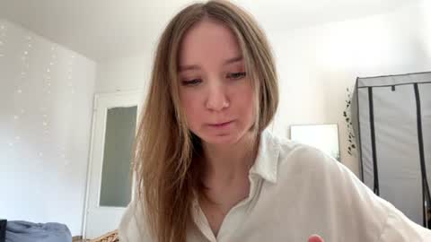 lisasmall online show from 06/10/26, 02:27