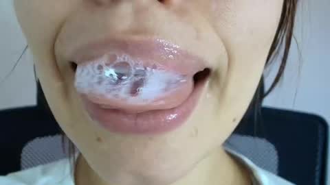 Snapshot of lisbet_21x chatting on 09/14/25, 09:14 Lisbet online show from 09/14/25, 09:14