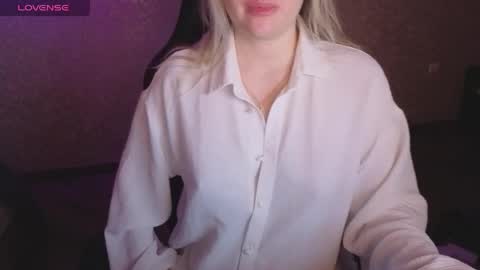 Anna online show from 05/23/26, 12:16