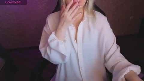 Anna online show from 05/24/26, 10:59