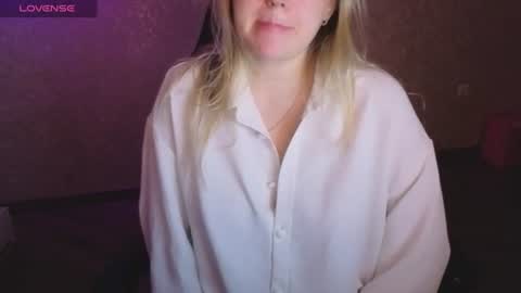 Anna online show from 07/18/26, 12:04