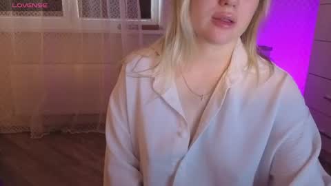 Anna online show from 07/23/26, 02:20