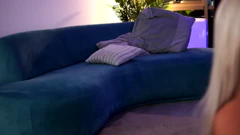 LisetteLuxe online show from 07/07/26, 07:18
