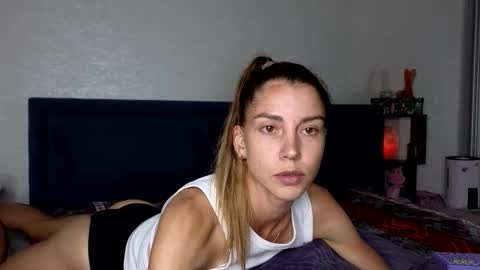 Snapshot of lisi4ka503933 chatting on 09/18/25, 04:42 Lisi4ka online show from 09/18/25, 04:42